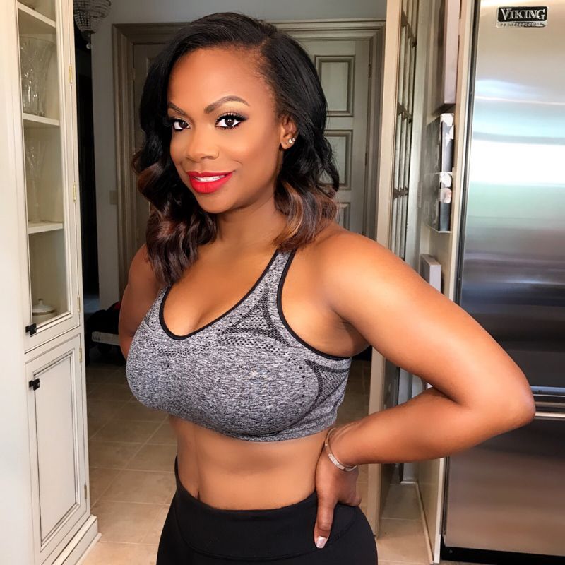 kandi burruss red carpet