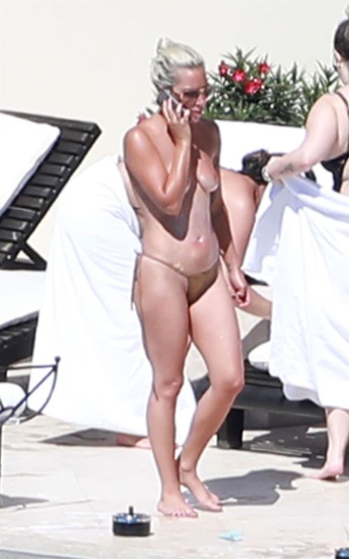 lady gaga looks