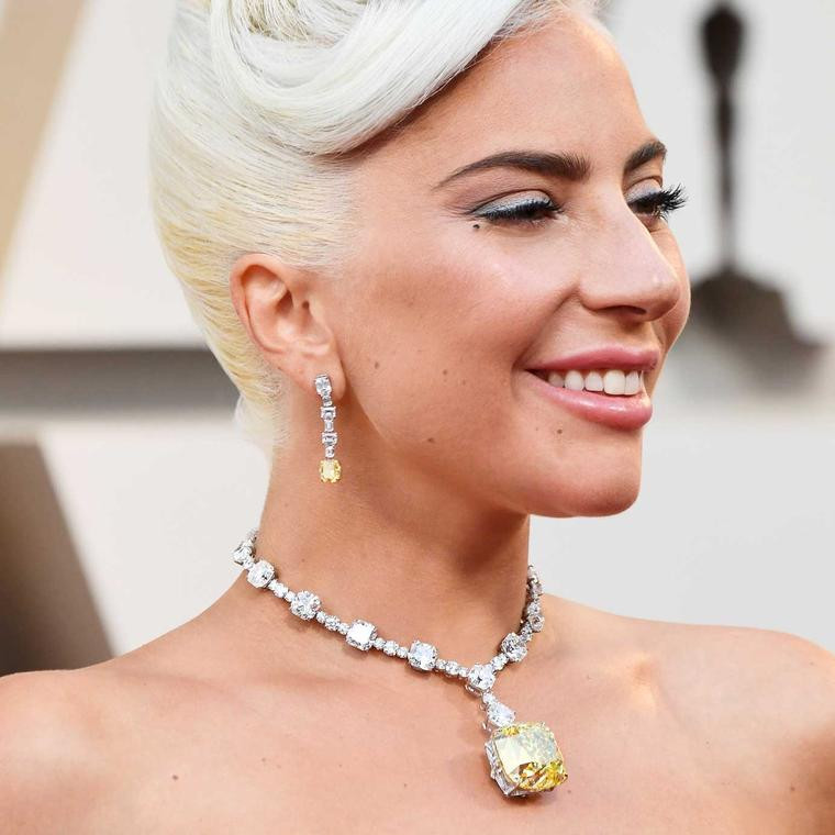 lady gaga necklace replica