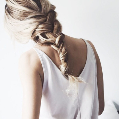 maria zhgenti long hair