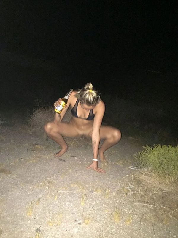 miley cyrus giving