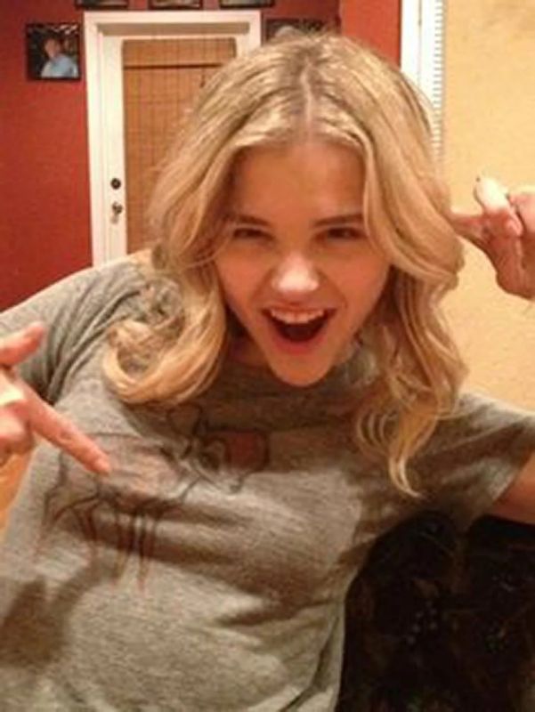 latest chloe grace moretz bikini