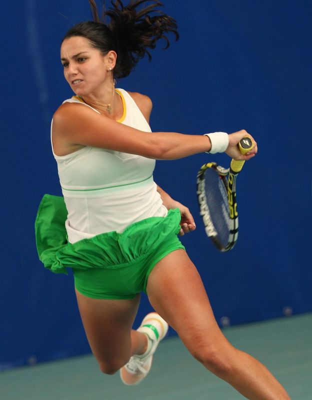 tennis girl iconic photo