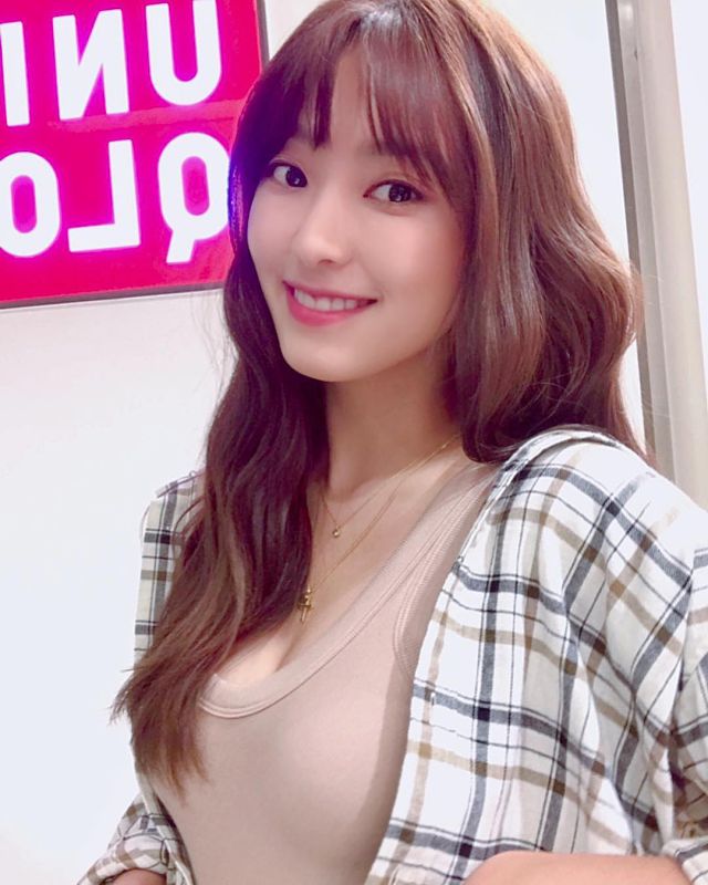 sistar bora touch my body