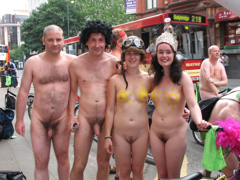 just nude women outdoor